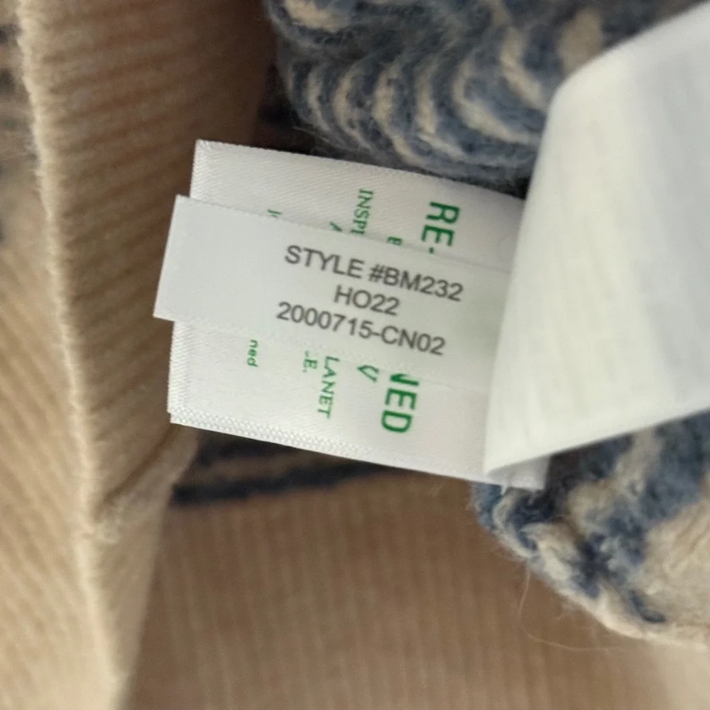 J. Crew‎ Fair Isle snowflake crewneck Wool Sweater in Supersoft yarn - XXSmall